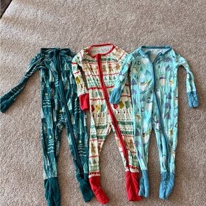 Little sleepies Christmas set 6-12 months